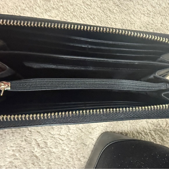 Kate Spade Glitter Black Small Joeley Satchel with matching wallet. - Picture 4 of 4